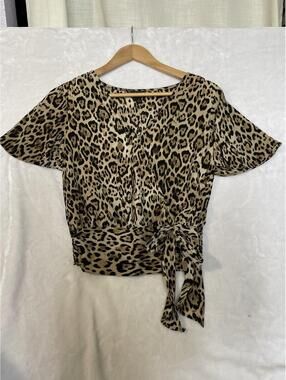 OLM Lepard Print Wrap Top Butterfly Sleeve Chic Stylish Sm